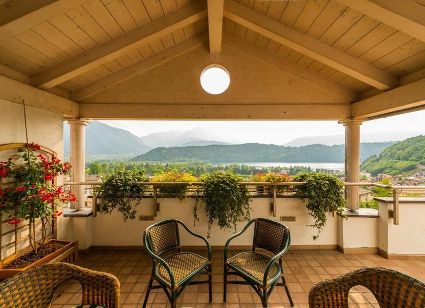 Balcony Photo