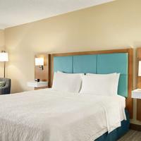 Hampton Inn Portland Airport