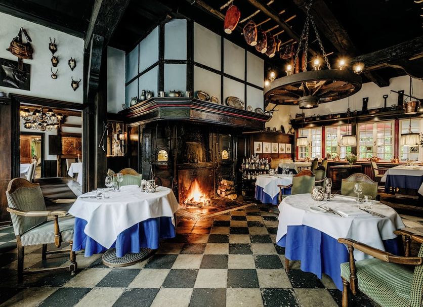 Restaurant Photo