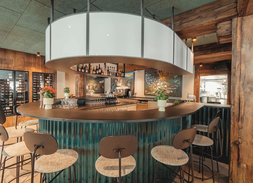Bar Photo