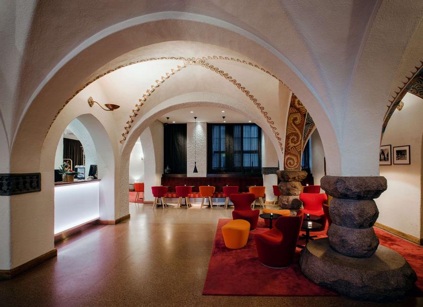 Lobby Photo