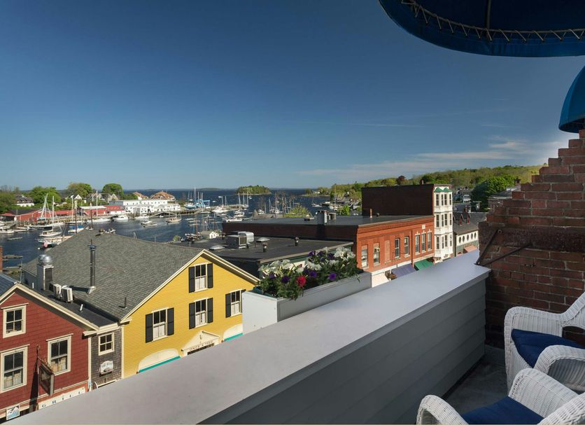 Balcony Photo