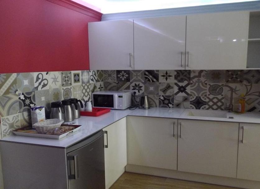 Kitchen Photo