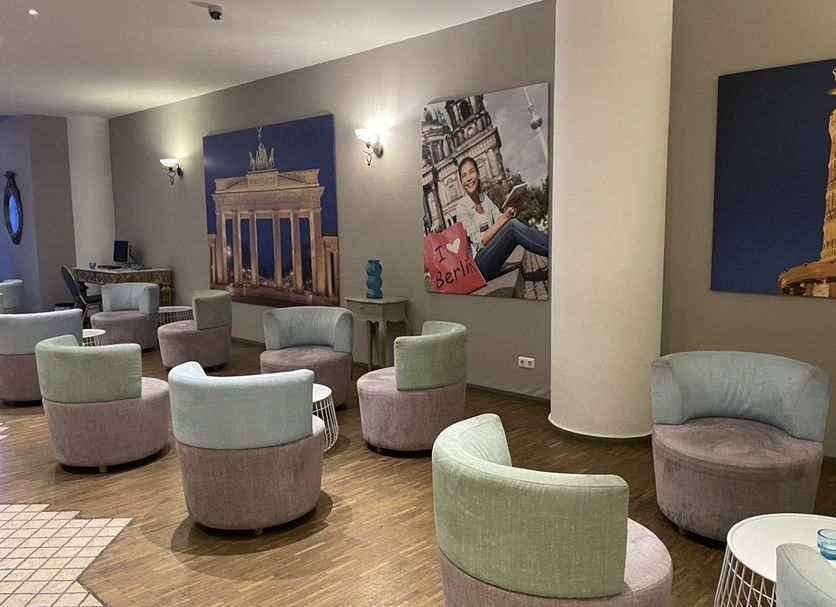 Lounge Photo
