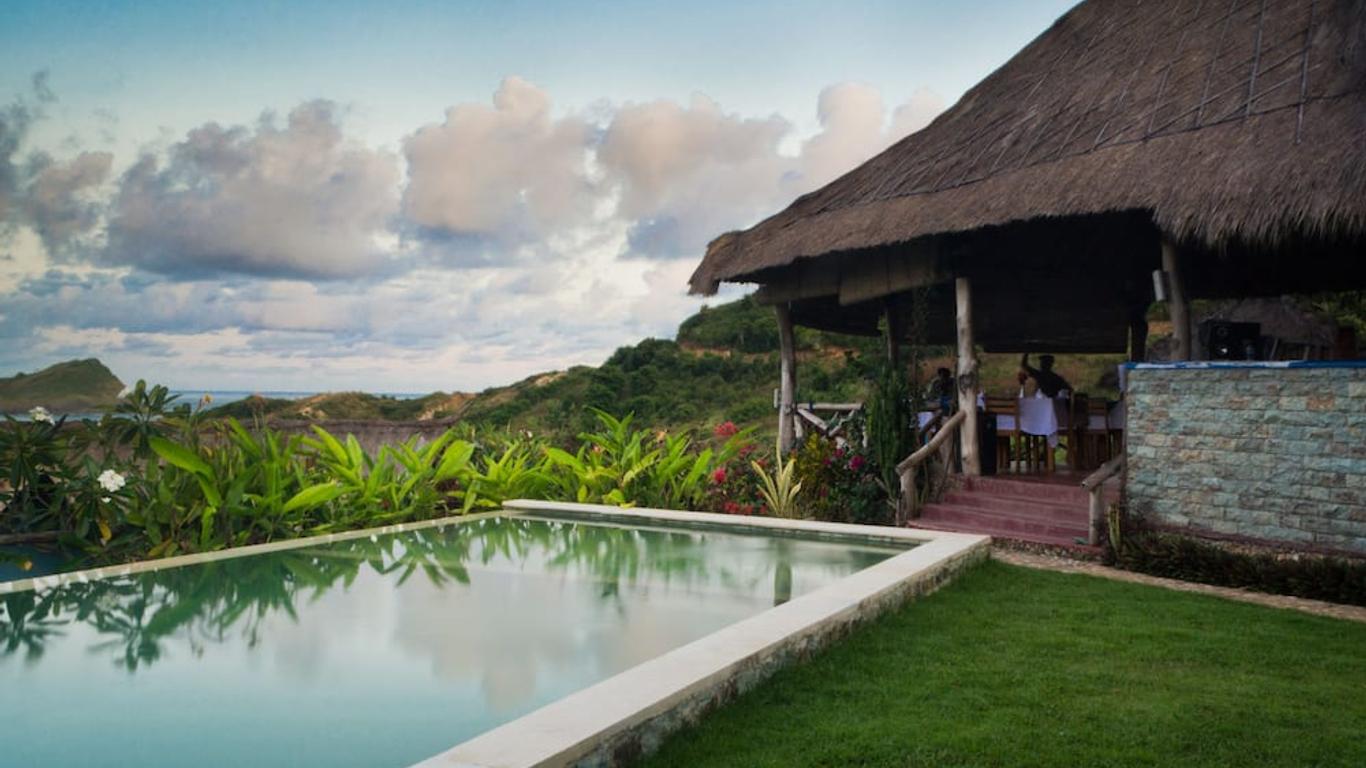 Blue Monkey Retreat Areguling Lombok