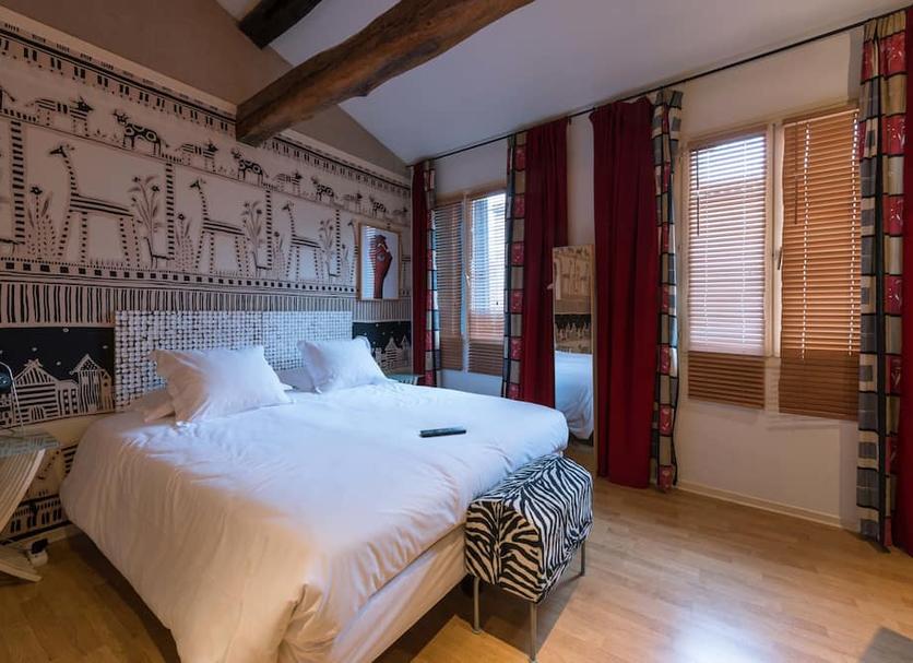 Bedroom Photo