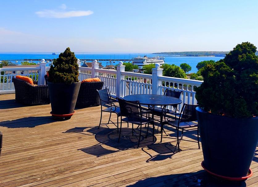 Balcony Photo