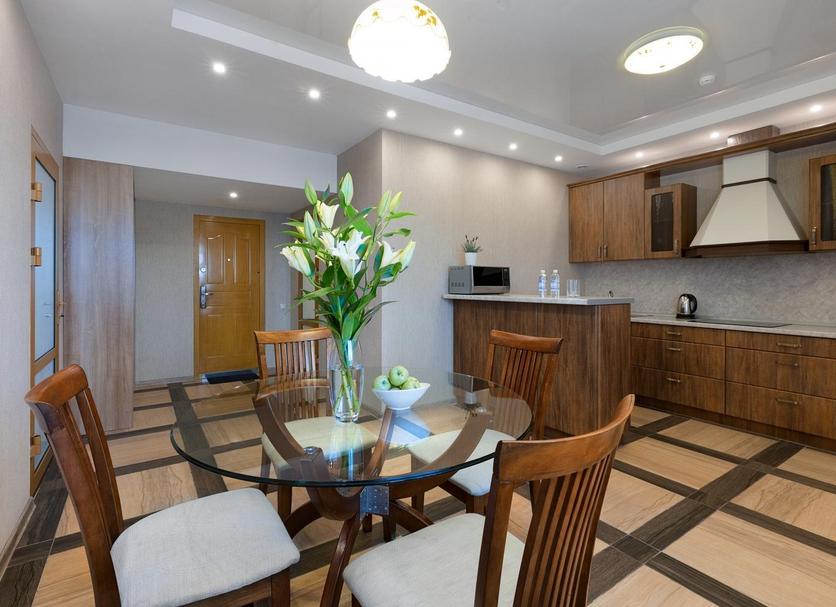 Dining room Photo