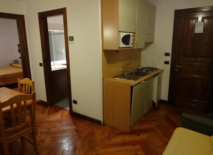 Kitchen Photo