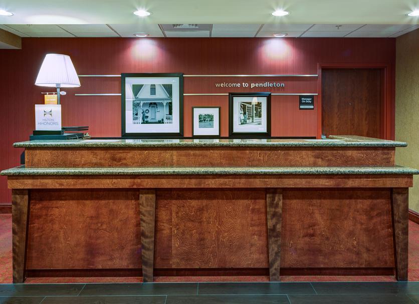 Front desk Photo