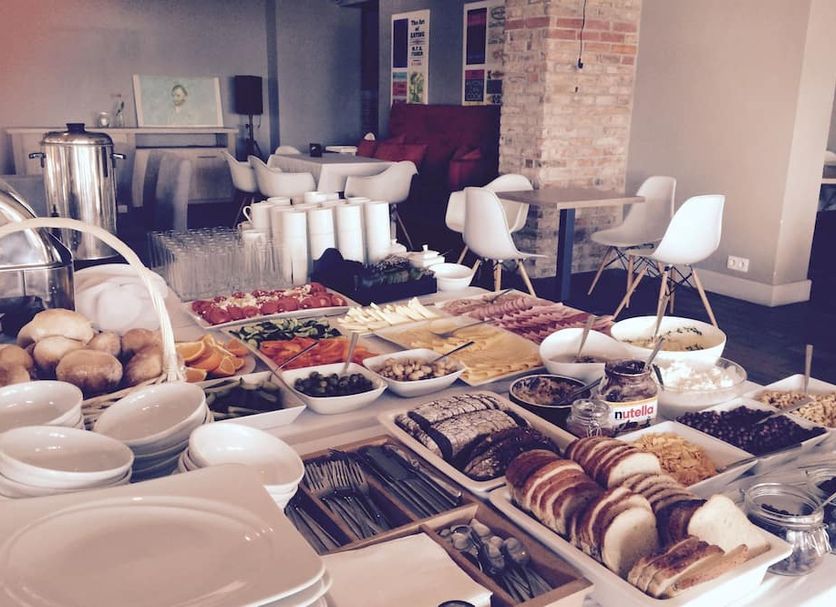 Buffet Photo