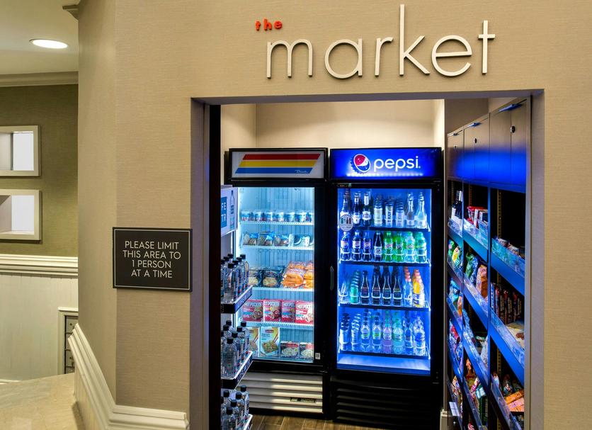Shop Photo