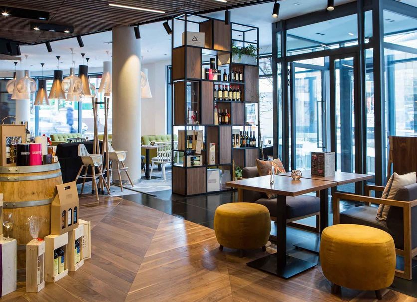 Restaurant Photo