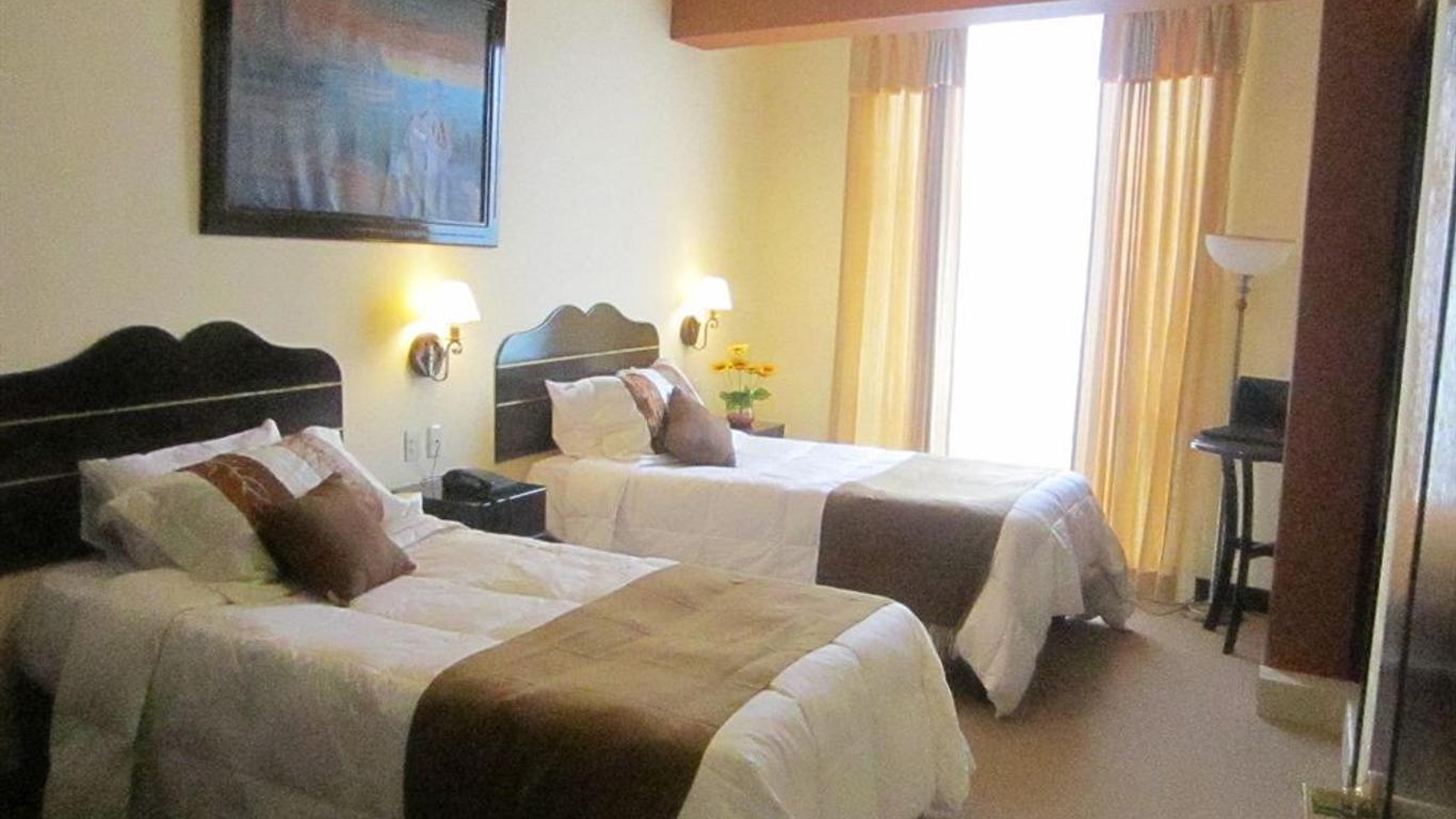 Terra Mistica Ciudad Del Lago Hotel
