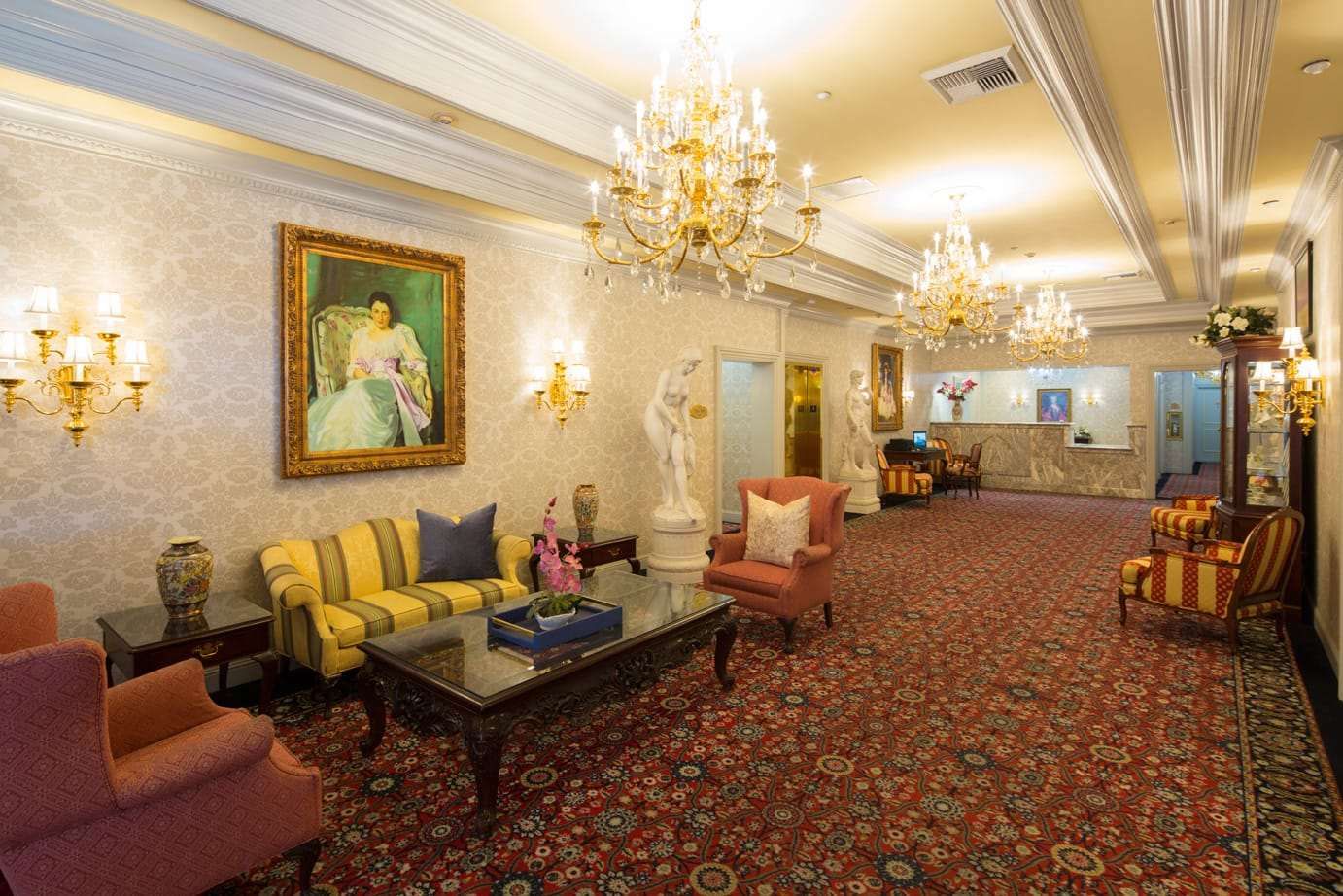 Lounge Photo