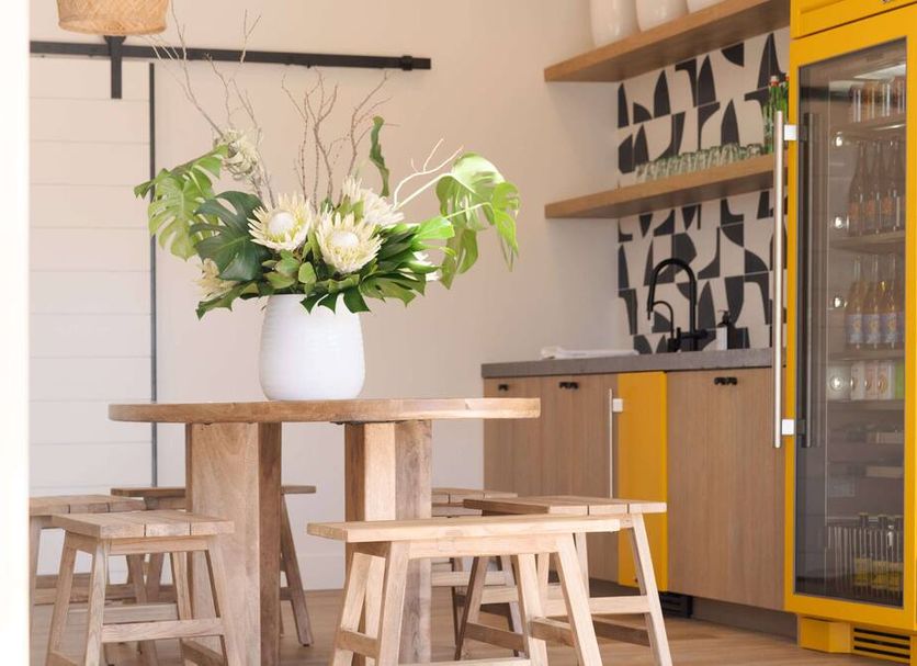 Dining room Photo