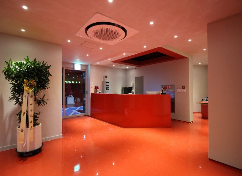 Front desk Photo