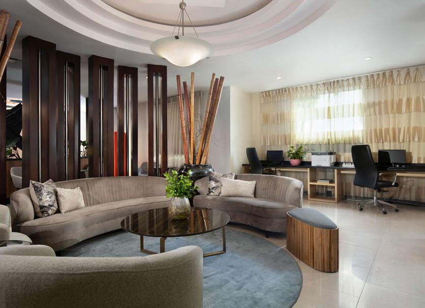 Lounge Photo