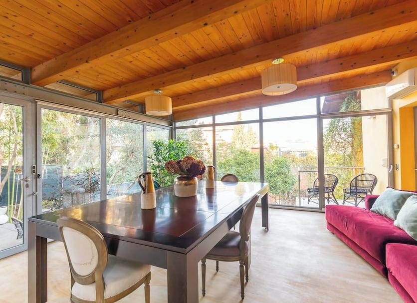 Dining room Photo