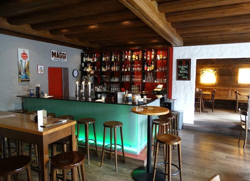 Bar Photo