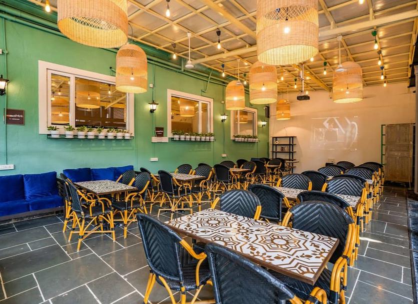 Restaurant Photo