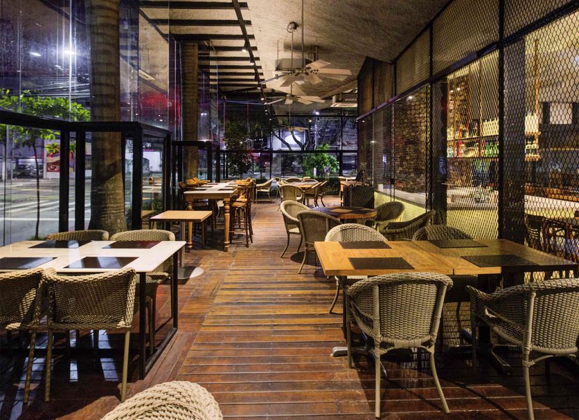 Restaurant Photo