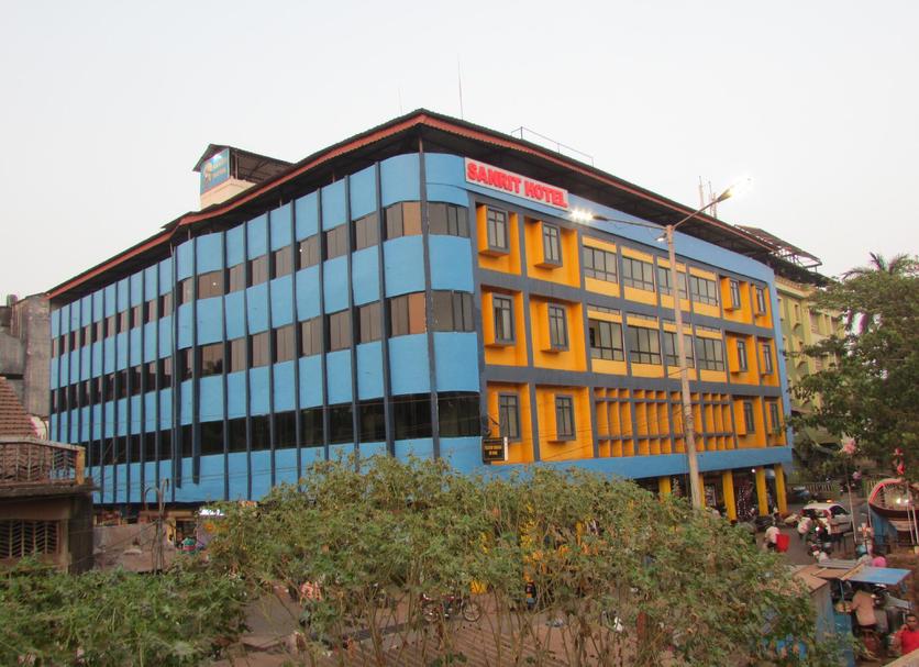 Building Photo