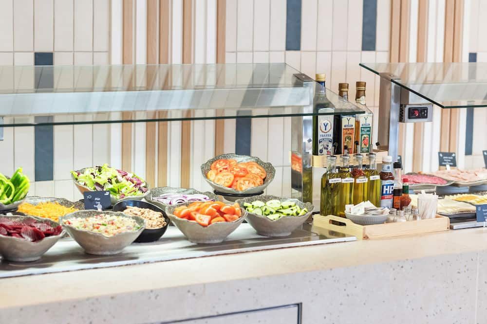 Buffet Photo