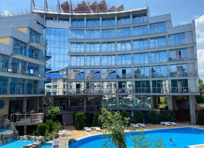 Building Photo