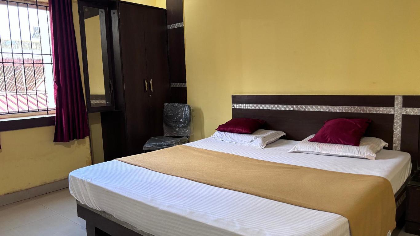 Chinmayi Tourist Home