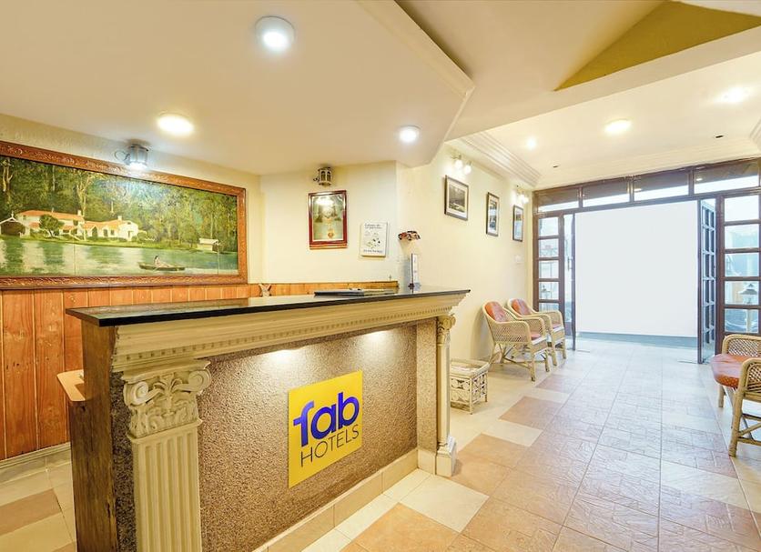 Front desk Photo