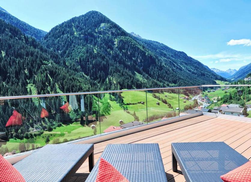 Balcony Photo
