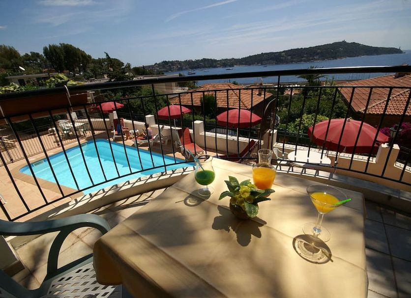 Balcony Photo