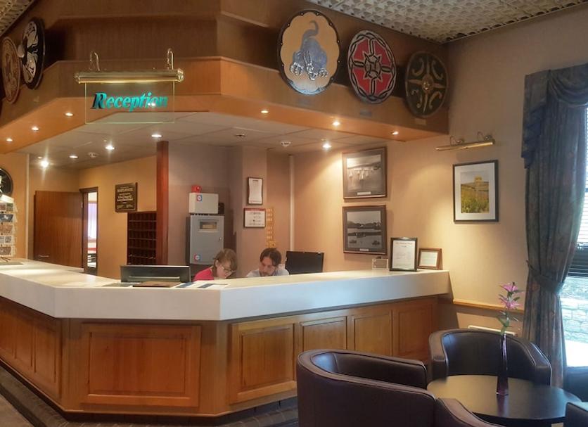 Front desk Photo