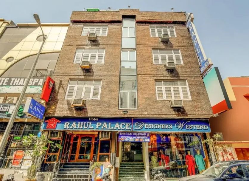 Building Photo