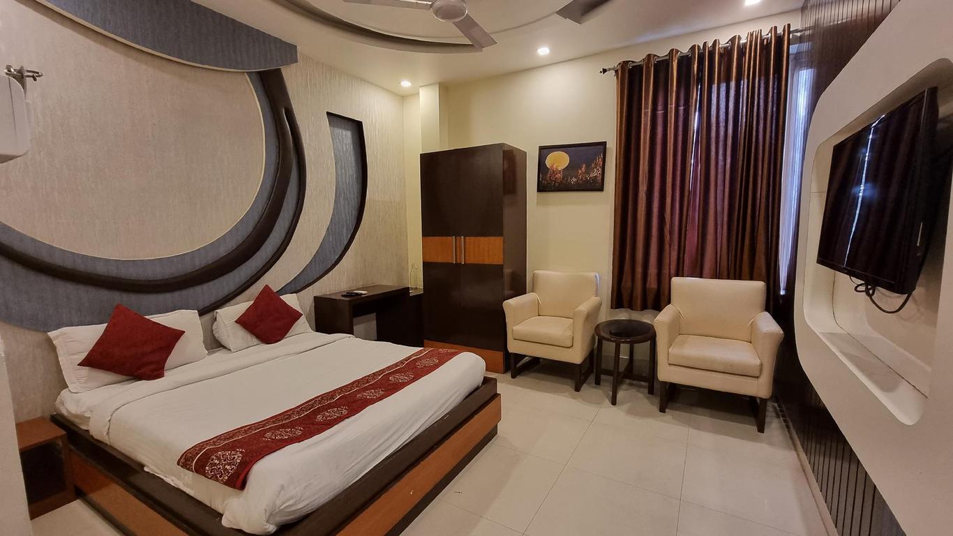 Hotel Vitthal International