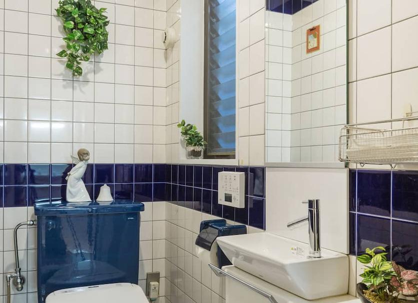 Bathroom Photo