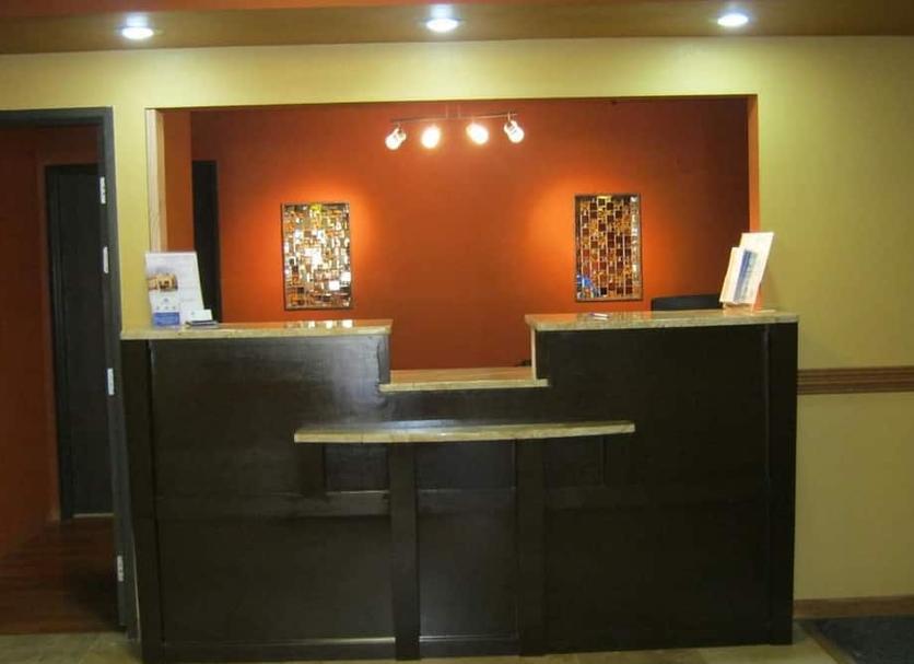 Front desk Photo