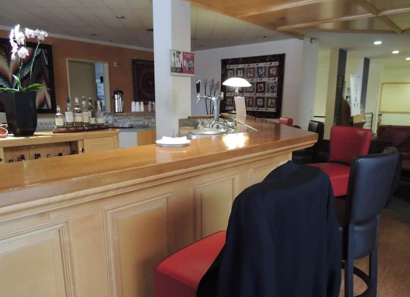 Bar Photo
