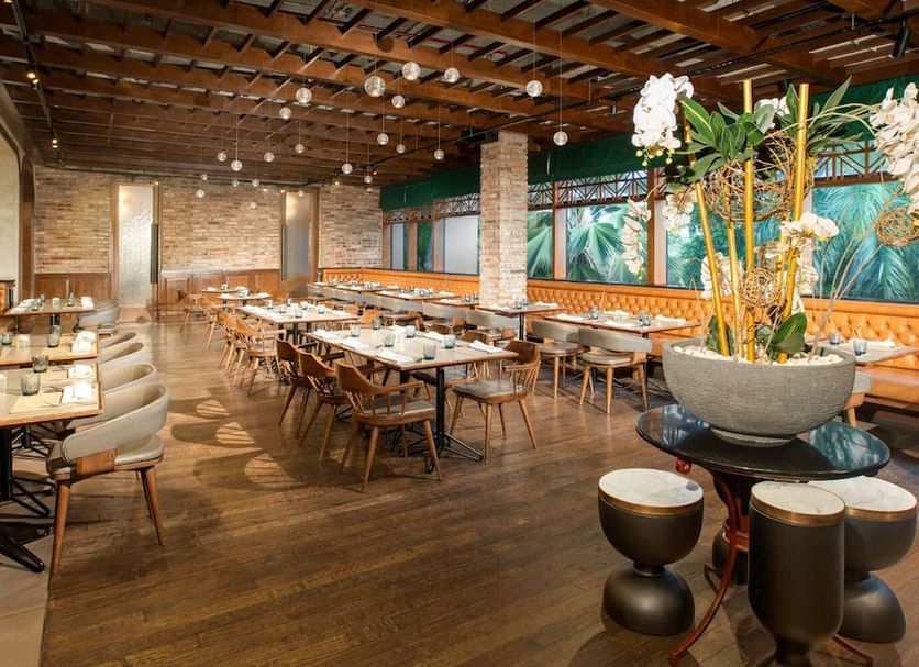 Restaurant Photo