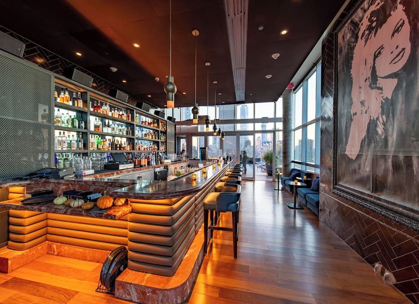 Bar Photo