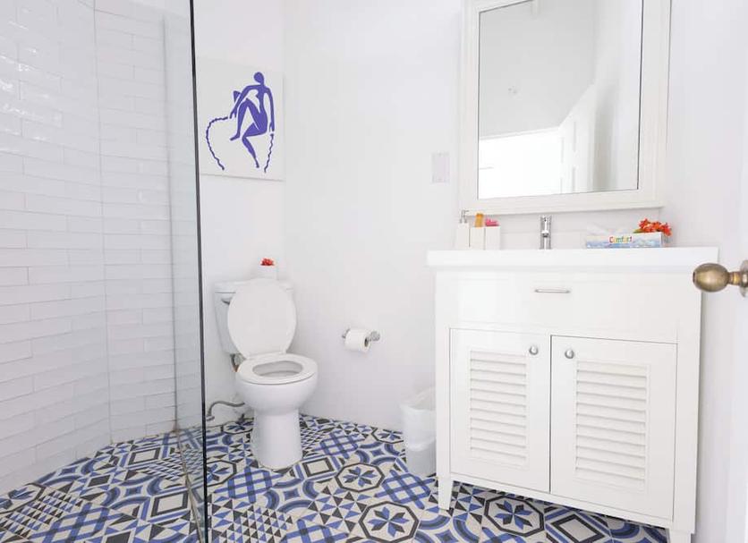 Bathroom Photo