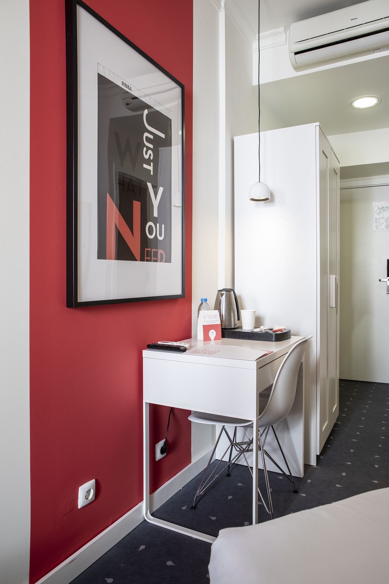 Room amenity