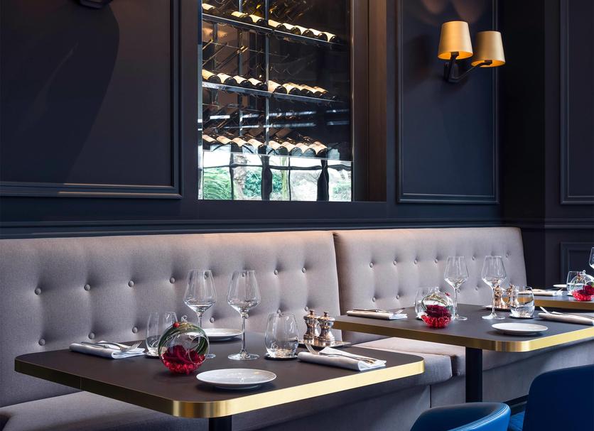 Restaurant Photo