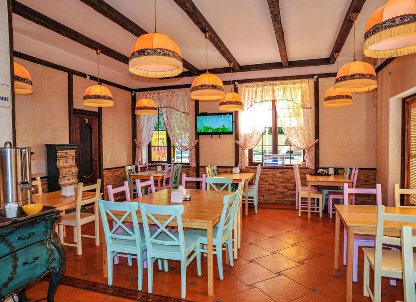 Restaurant Photo