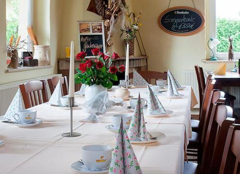 Dining room Photo