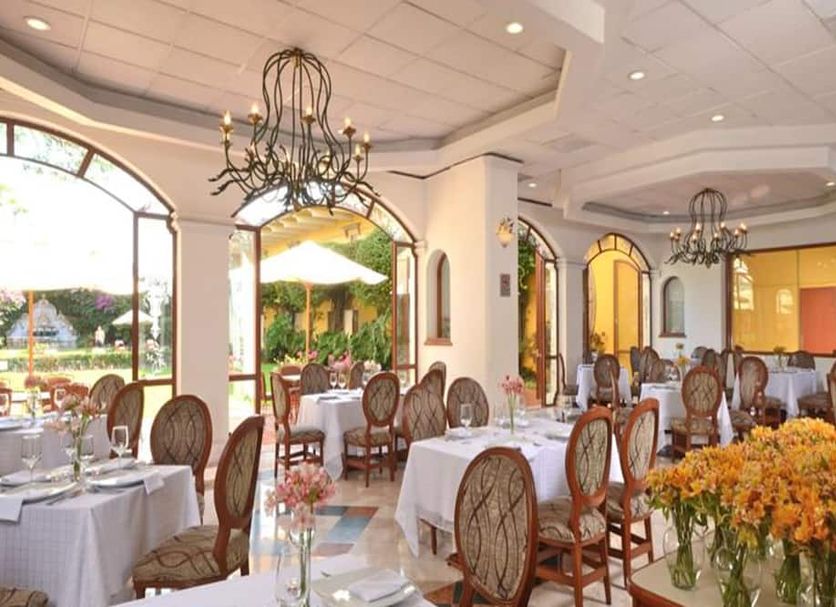 Banquet hall Photo