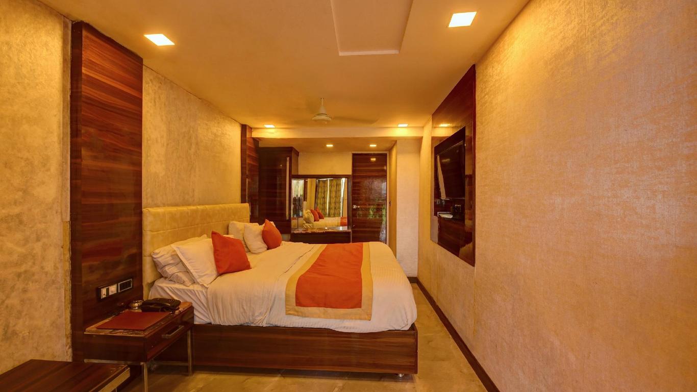 Hotel Dev Residency
