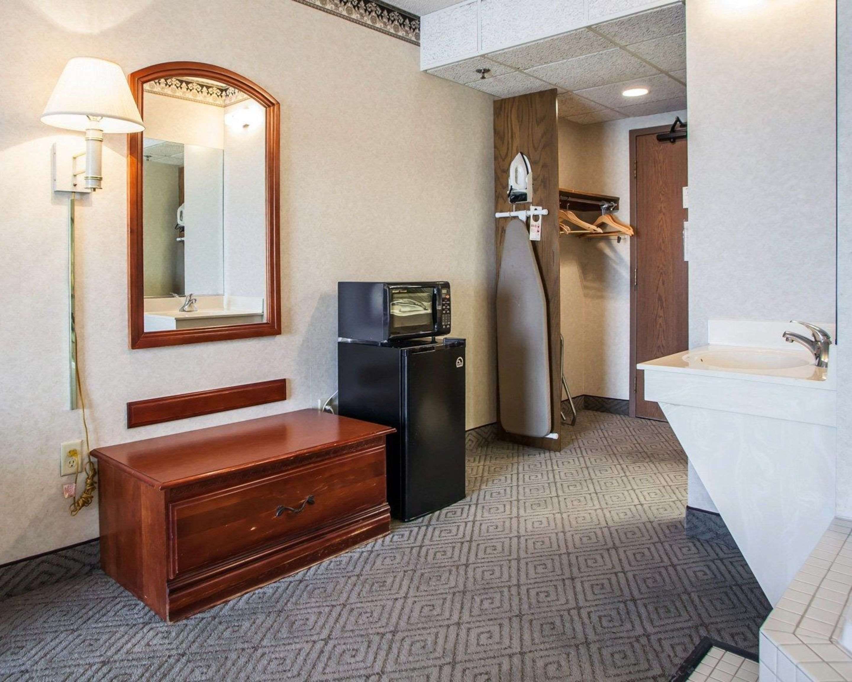 Room amenity