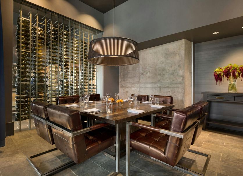 Dining room Photo